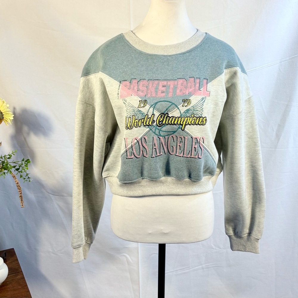 NWT Princess Polly Cropped Basketball Graphic Sweatshirt Sz 8💚